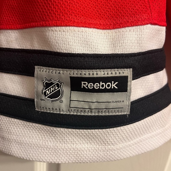 Blackhawks Jersey - Picture 4 of 4